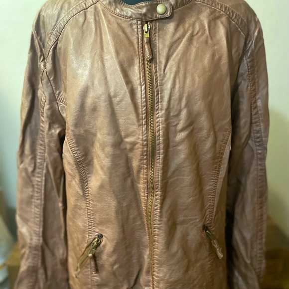 Lane Bryant • Brown Vegan Faux Leather Biker/Motorcycle Jacket Distressed - Picture 6 of 8